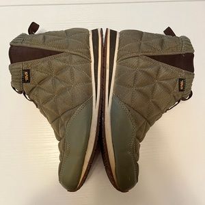 Teva Green Quilted Bootie Women’s 8